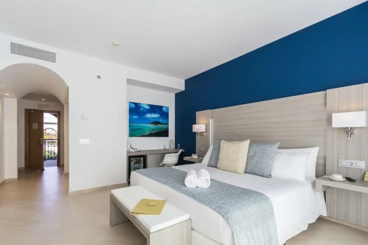 Royal Palm Resort & Spa - Adults Only photo 4