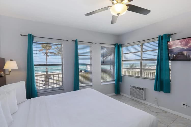 Paradise Oceanfront Hbh photo 5
