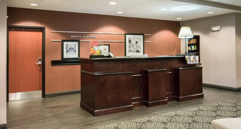 Hampton Inn & Suites Orlando-John Young Pkwy/S. Park photo 3