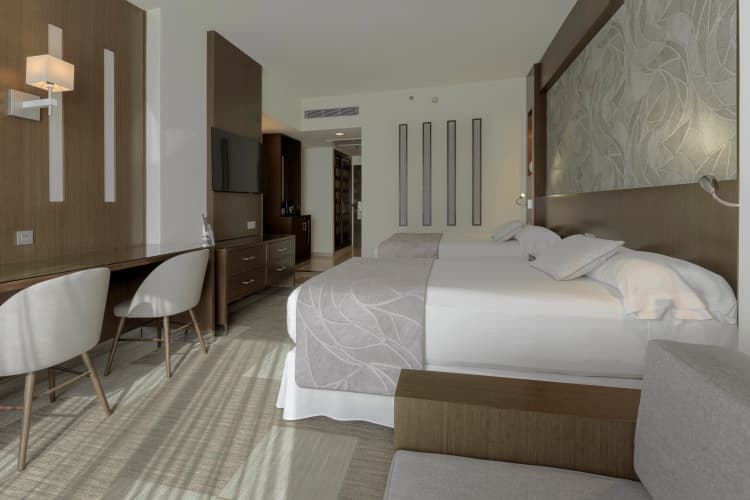 Hotel Riu Plaza Guadalajara photo 5