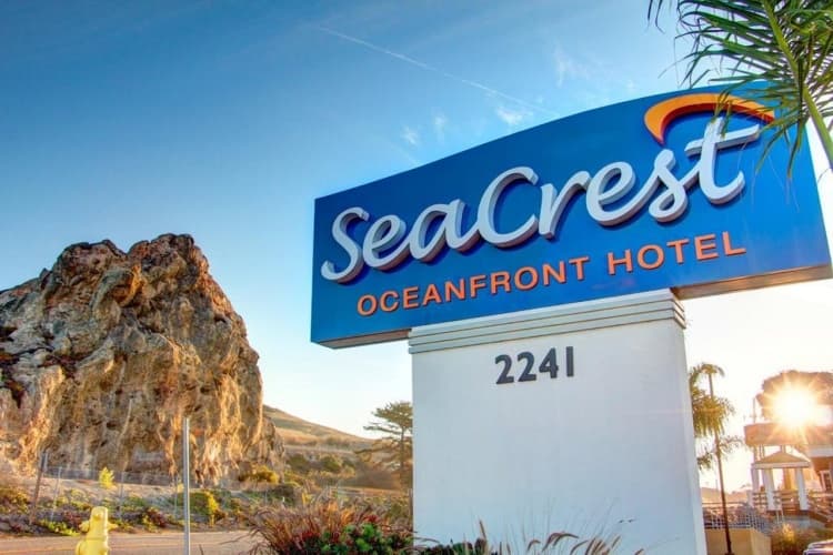 SeaCrest OceanFront Hotel photo 2