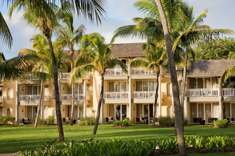 Outrigger Mauritius Beach Resort, photo 2
