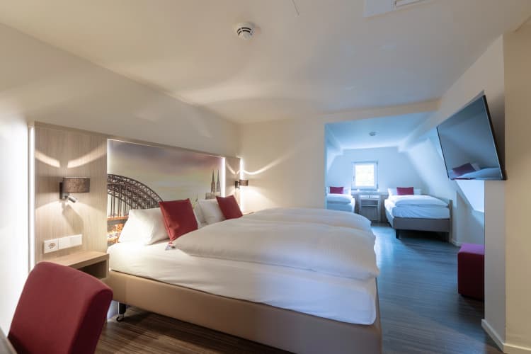 Cityclass Hotel Caprice Am Dom photo 5