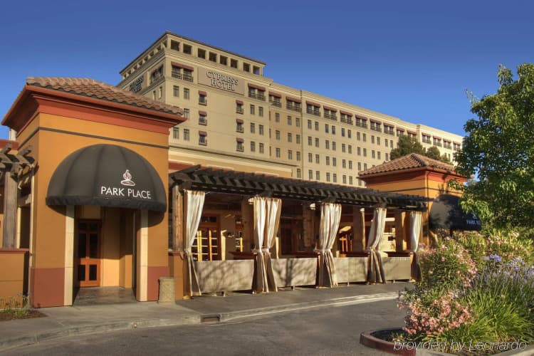 Juniper Hotel Cupertino, Curio Collection by Hilton photo 2