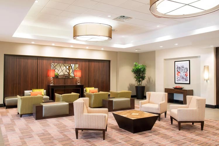DoubleTree by Hilton Hotel Grand Rapids Airport, photo 4