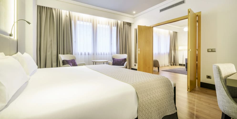 Ilunion Bilbao Hotel photo 4