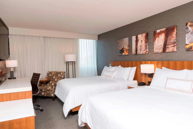 Delta Hotels Grand Rapids Airport photo 5