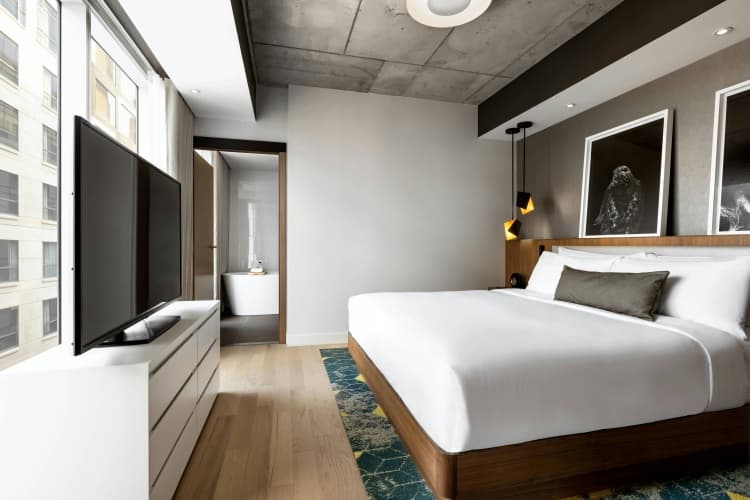 Humaniti Hotel Montreal Autograph Collection photo 5