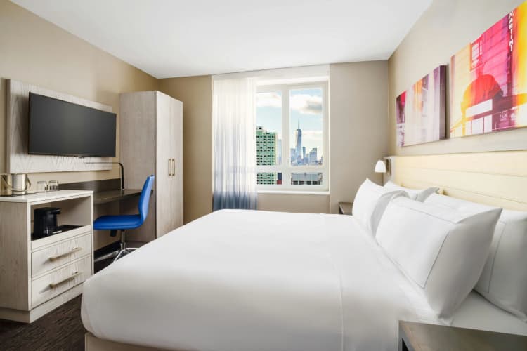 DoubleTree by Hilton Hotel New York Times Square West photo 5