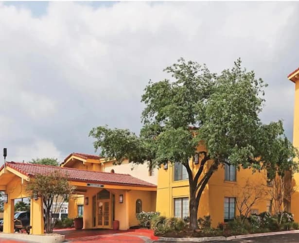 La Quinta Inn by Wyndham College Station photo 2