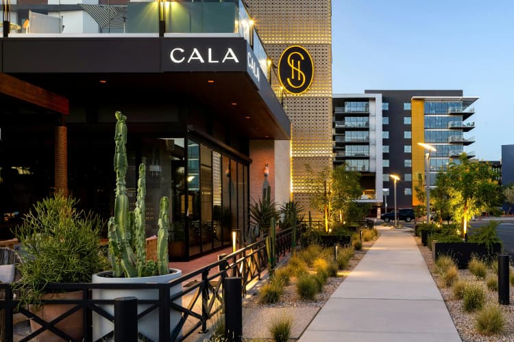 Senna House Hotel Scottsdale, Curio Collection by Hilton photo 1