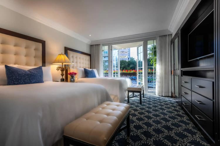 Beverly Hills Plaza Hotel And Spa photo 4