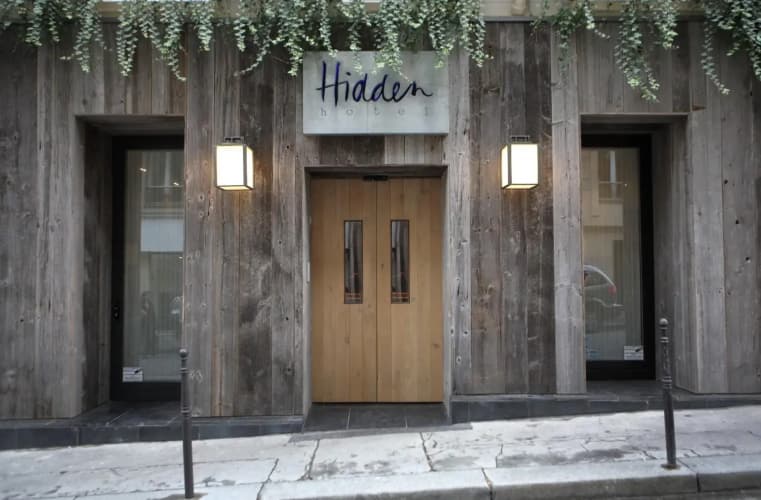 Hidden Hotel photo 2