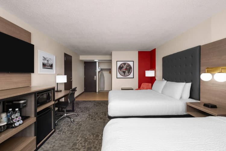Ramada Plaza by Wyndham Regina Downtown photo 5