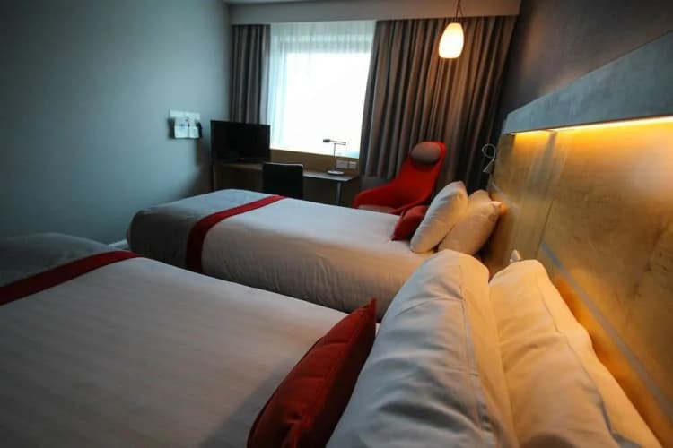 Holiday Inn Express Doncaster photo 5