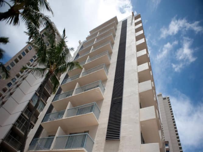 Coconut Waikiki Hotel photo 2