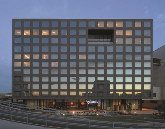 Radisson Blu Hotel, Zurich Airport photo 2