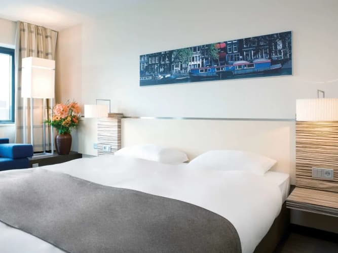Movenpick Hotel Amsterdam City Centre photo 4
