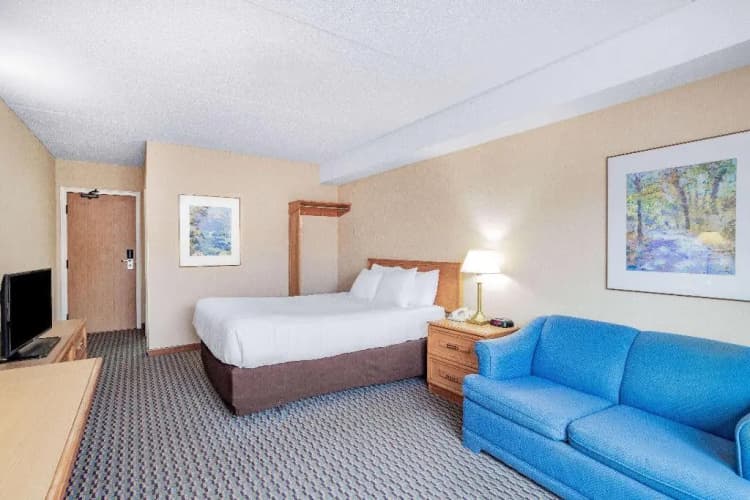 Travelodge by Wyndham Bridgewater photo 5