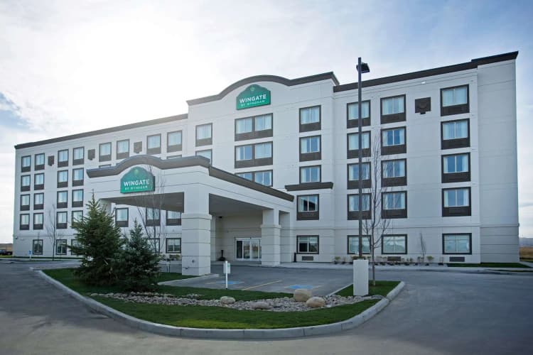 Wingate by Wyndham Calgary Airport, photo 2