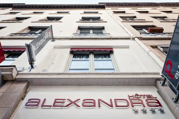 Alexandra, photo 2
