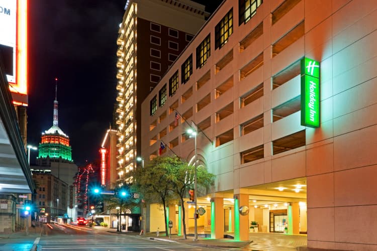 Holiday Inn San Antonio Riverwalk photo 2