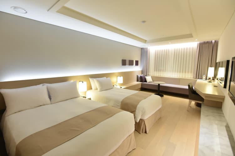 Pacific Hotel photo 4