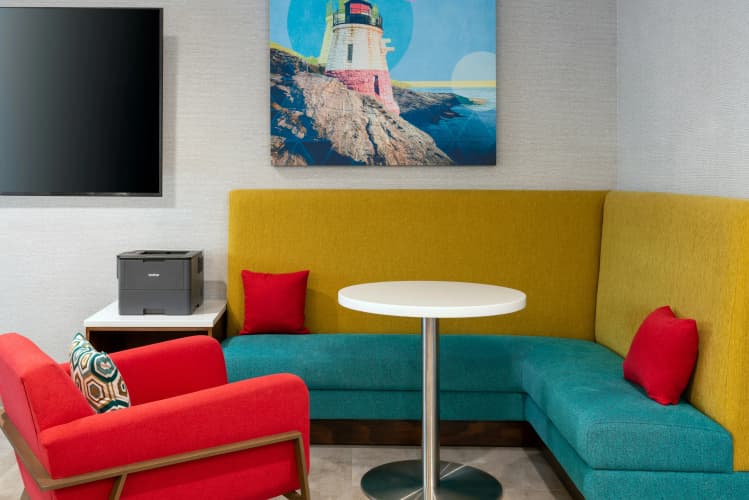 Hampton Inn Coventry-Warwick Area photo 4