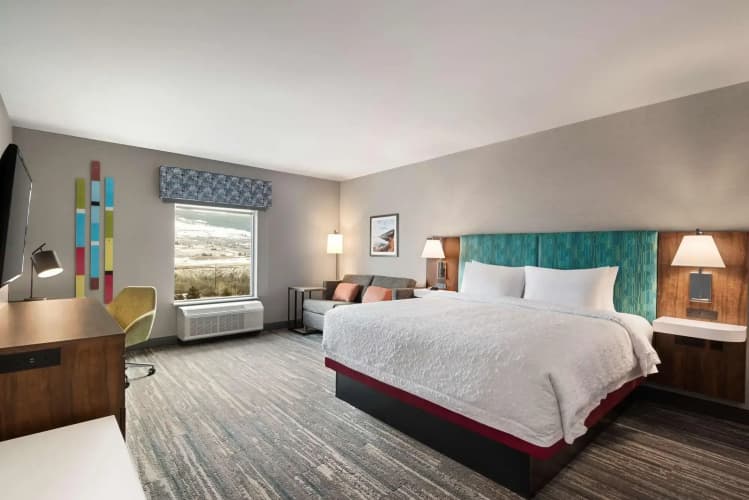 Hampton Inn & Suites by Hilton Kelowna Airport photo 4