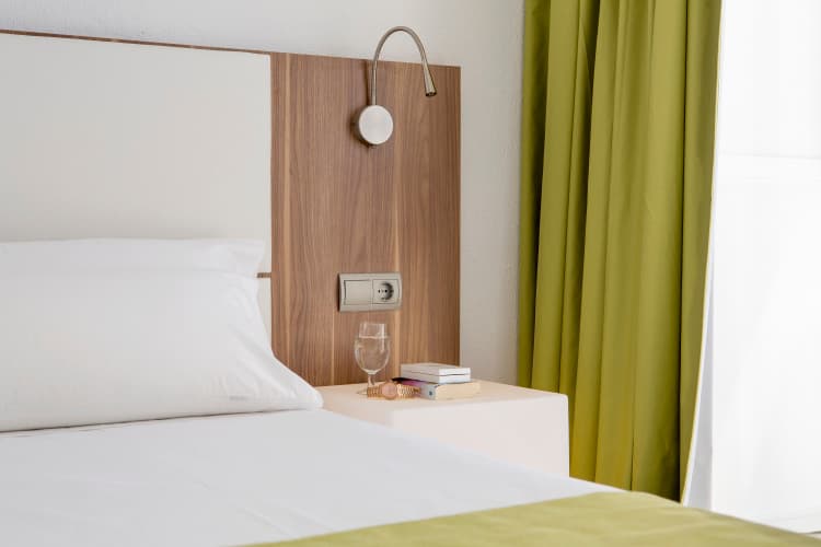 Hotel Globales Cala Blanca photo 5