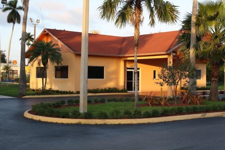 Fairway Inn photo 2