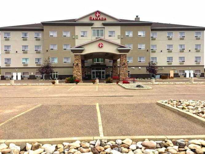 Ramada by Wyndham Lac La Biche, photo 2