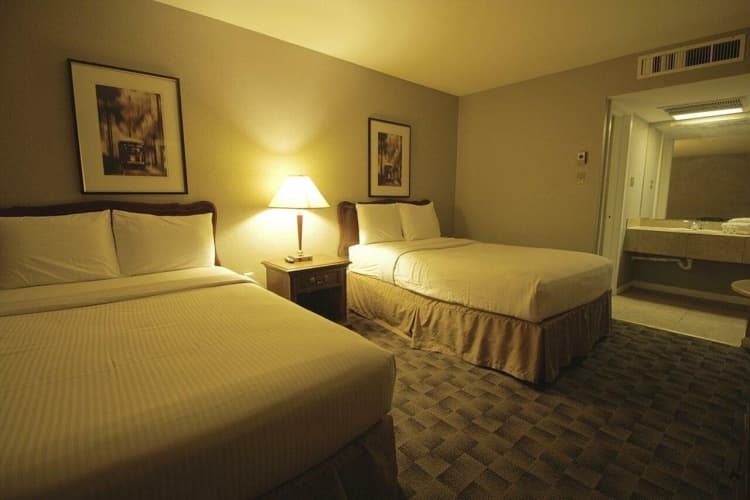 Mid Town Hotel photo 5