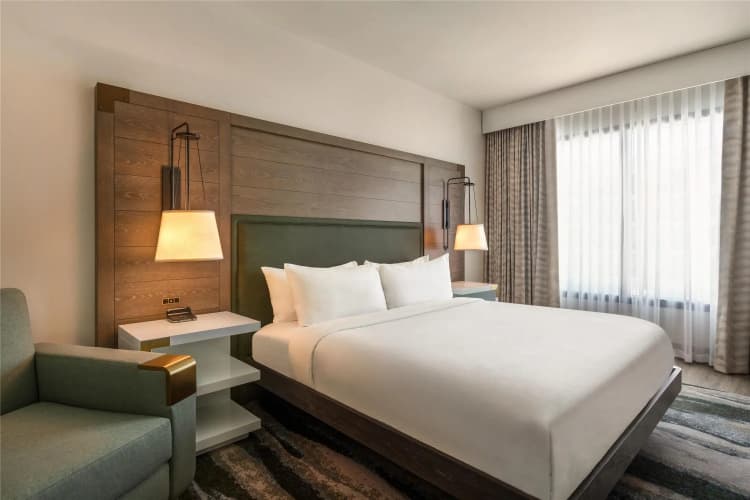 Embassy Suites by Hilton Panama City Beach Resort photo 4