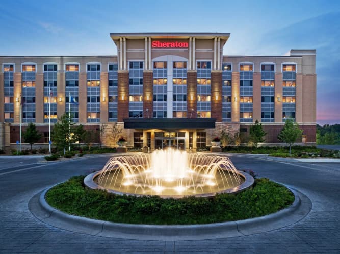 Sheraton St. Paul Woodbury Hotel, photo 2