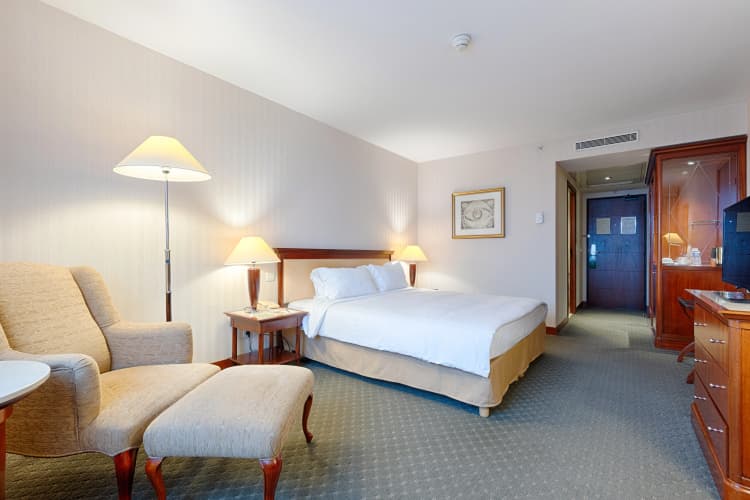 Evergreen Laurel Hotel photo 4