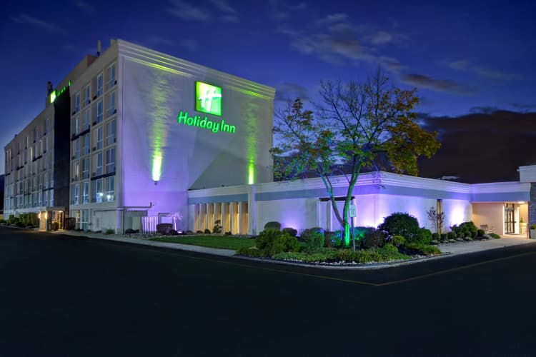 Holiday Inn Philadelphia-Cherry Hill photo 2
