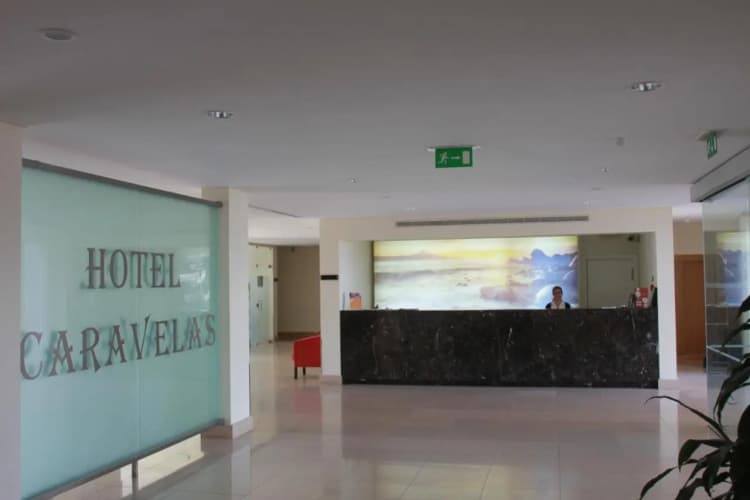 Hotel Caravelas photo 2