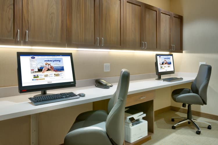 Hampton Inn & Suites Teaneck Glenpointe, NJ photo 3