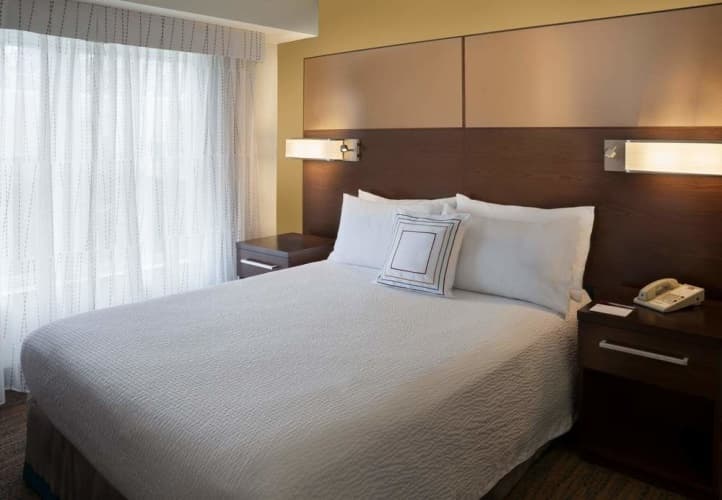 Cambridge Suites Mississauga, photo 3