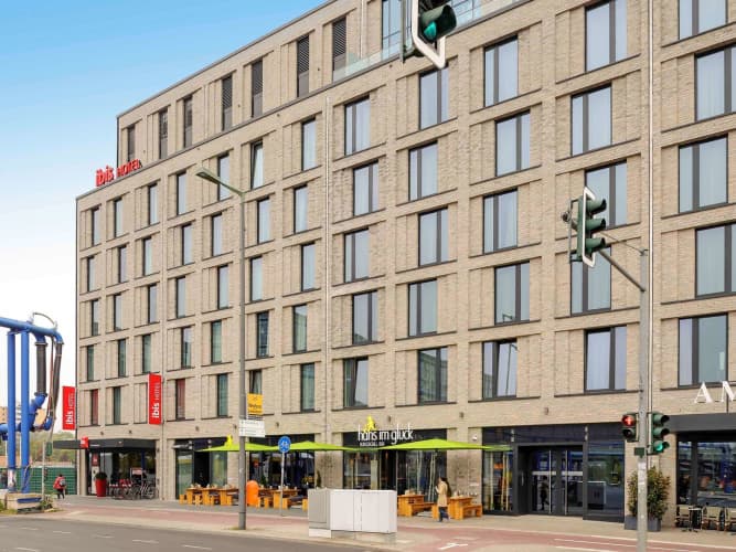 Ibis Berlin Hauptbahnhof (Adults only) photo 2