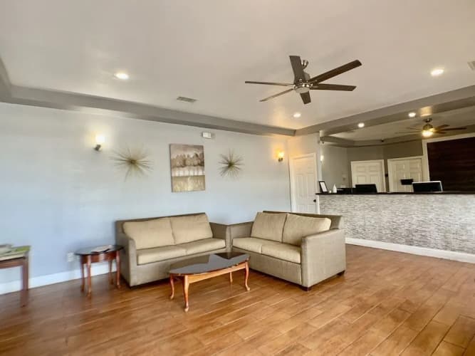 La Vista Inn Port Richey photo 3