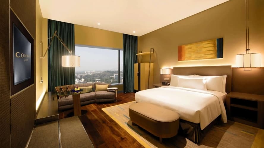 Conrad Pune, photo 4