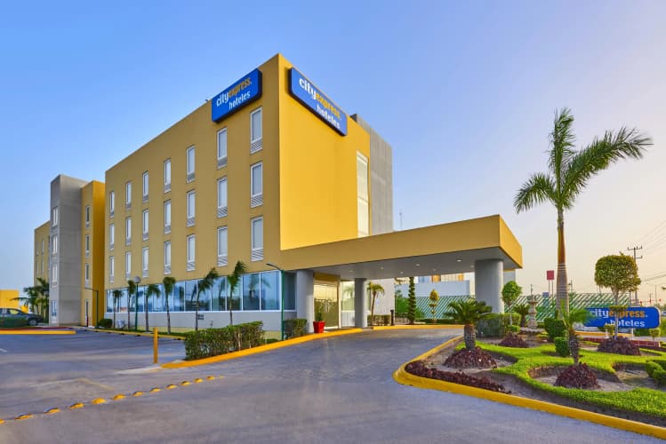 City Express Reynosa photo 2