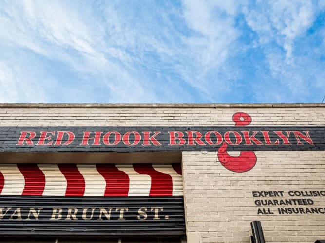 The Lodge Red Hook, photo 2