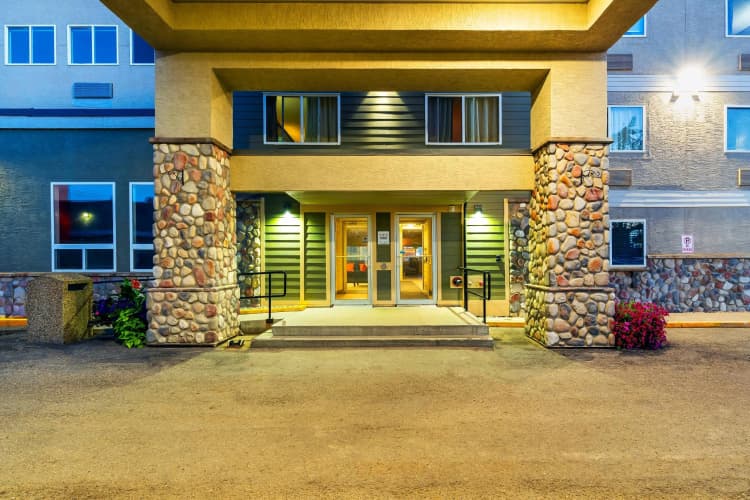 Comfort Inn & Suites photo 2