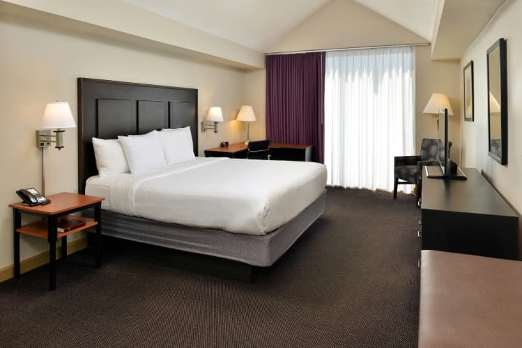 The Hawthorne Inn & Conference Center photo 5