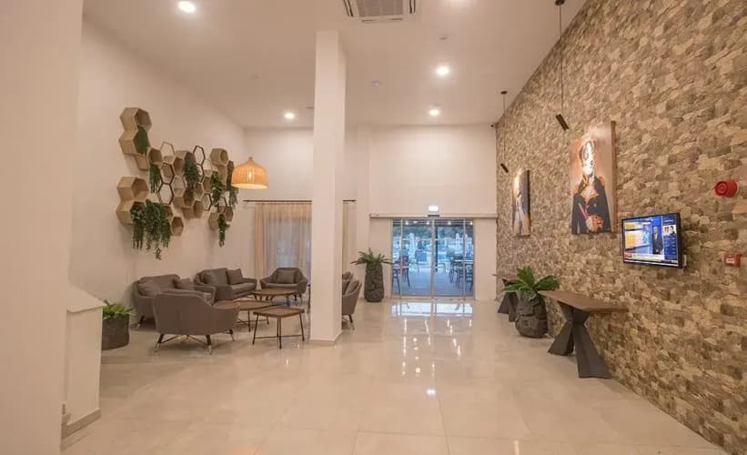 Bohemian Gardens Hotel, photo 3