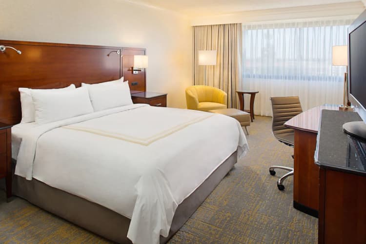 Los Angeles Marriott Burbank Airport photo 4