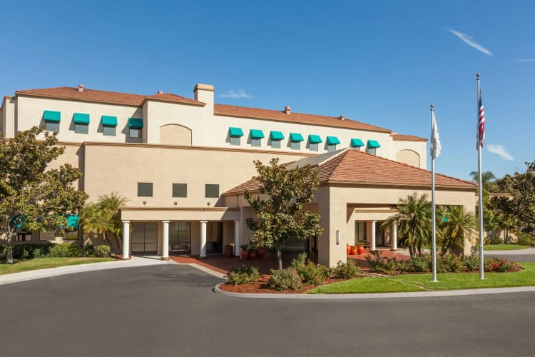 Embassy Suites by Hilton Temecula Valley Wine Country photo 2